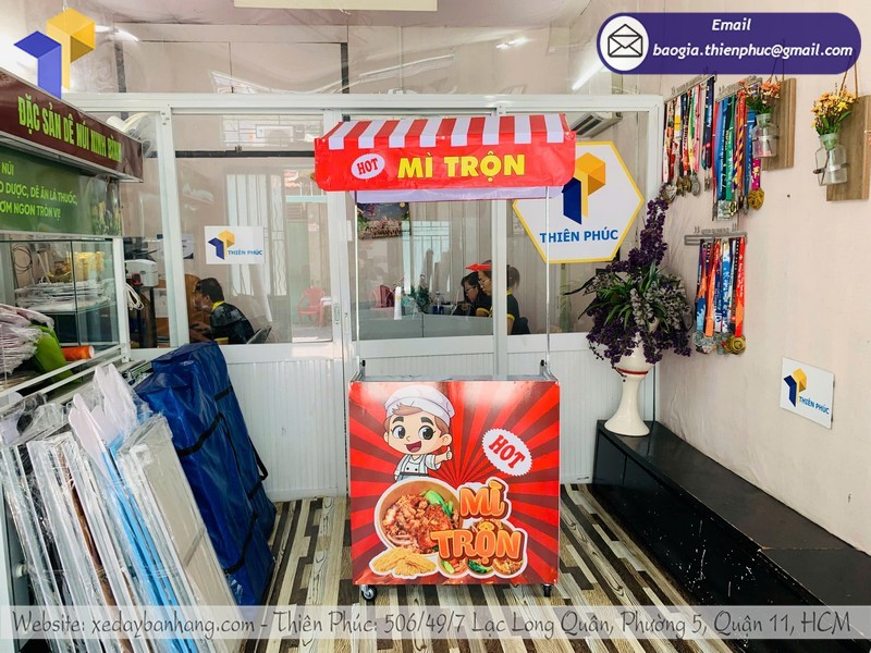 Chuẩn bị một chiếc xe bán mì trộn lắp ráp hữu ích